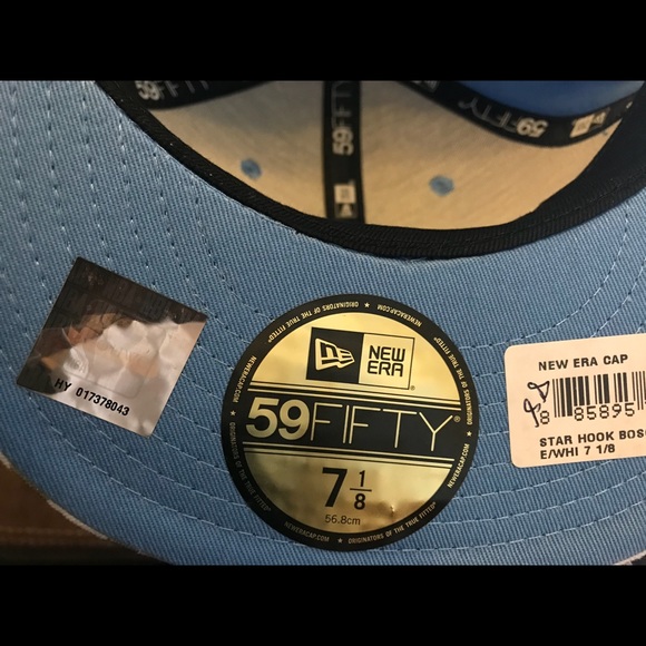 New Era Boston Celtics Fitted Hat - Picture 5 of 5